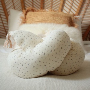 coussin nid pour bébé prématuré